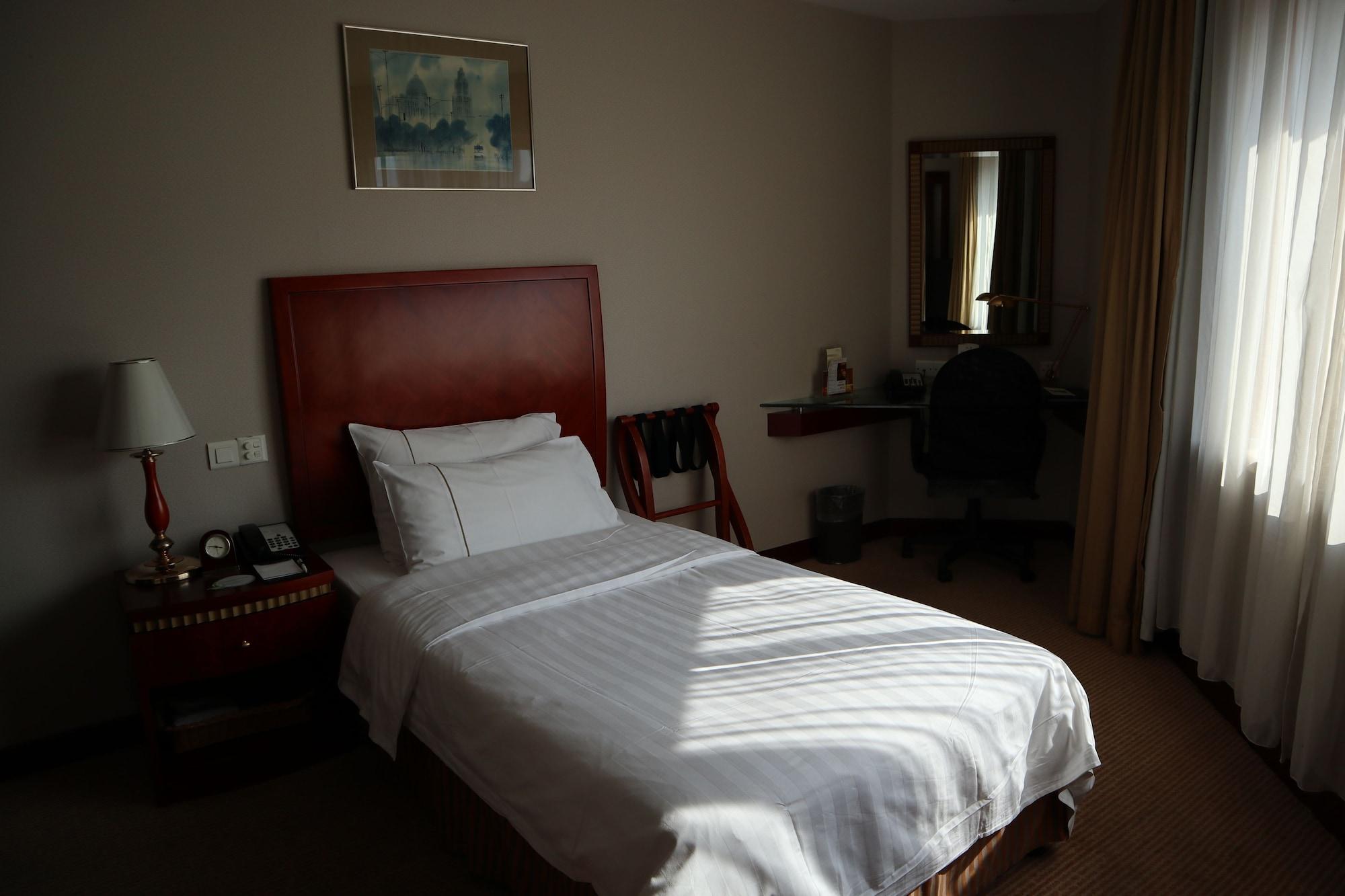 Jianguo Hotel